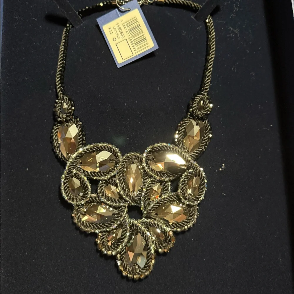 Swarovski Seductive Necklace - Picture 1 of 5